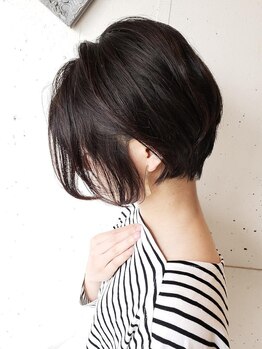 サロン ド ソーホー 蕨(Salon de SOHO)の写真/【新規カット+アロマシャンプー¥4400】楽々スタイリング◇忙しい朝も簡単にセットできるスタイルを♪