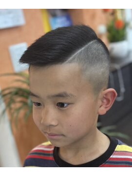 ピシャッとニ代目銀二郎 キッズカット