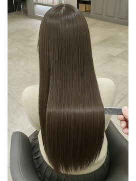 ノエ 心斎橋(Noe) オリーブグレー/心斎橋/南船場/髪質改善