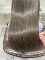 ライア 下北沢(laia)&nbsp;艶髪【髪質改善 laia 下北沢 美容室 縮毛矯正　マンツーマン】