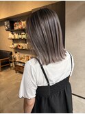 バレイヤージュ、ハイライト、レイヤーカット、切りっぱなしボブ