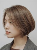 ショートボブ