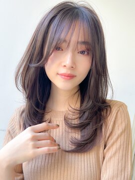 アグノス 青山(Agnos) 小顔レイヤーカットクラゲヘアーココアベージュオリーブグレー