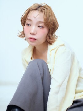 モーラ 鳳店(MOLLA) やわらか質感のニュアンスショートボブ
