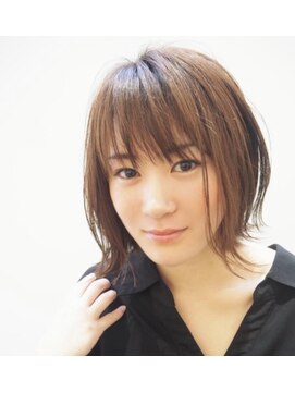 ヴァンカウンシル 伊那(VAN COUNCIL) 大人可愛い☆抜け感ミディ