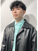  刈り上げ　バーバー　パーマ　センターパート［札幌/大通］