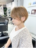 大人かわいい20代30代40代前下がりショートボブ丸みショート