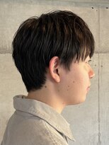 フイ メンズヘア ヨヨギ(Hui men's hair yoyogi) メンズ/アップバング/ツーブロックマッシュ/束感ショート波巻き