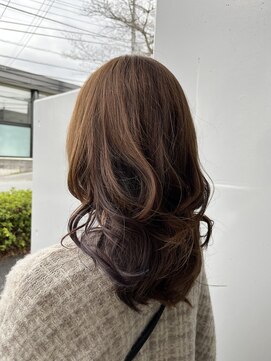 クルー(CREW) 大人女性のインナーカラー