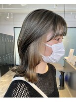 リトバイプティパ(Lit by petit-pas) Olive"抜け感イヤリングカラー"