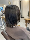 30代大人可愛い外ハネボブ　透明感グレージュ　スロウカラー