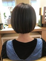 トリッカ 代官山(tricca)&nbsp;ぱっつんボブ/白髪ぼかし/髪質改善/酸性ストレート/30代/40代/50