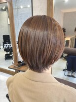 スリー(THREE) 髪質改善トリートメント  縮毛矯正　ストレート　酸性　カラー