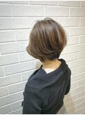 大人可愛い長めショートボブ/透明感ベージュ