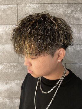 ニアウ 伊勢崎連取店(Niau) メンズマッシュツイストスパイラルパーマメンズパーマ