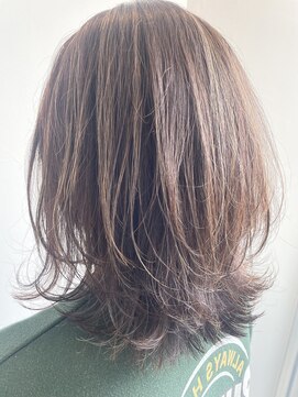 アルファ(Hair Salon alpha) 【大人可愛い】ハイライト×ミディアムレイヤー　白髪ぼかしも◎