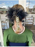 tight pony arrange