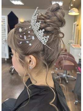 デュッカアンティーク(Duka antique) アップ