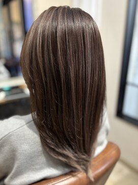 トウカ 船橋駅前店(TOUKA) ハイライト/透明感カラー/寒色カラー［髪質改善/船橋/船橋駅］