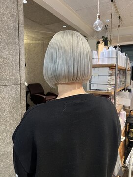 ホワイトカラー×ボブ！