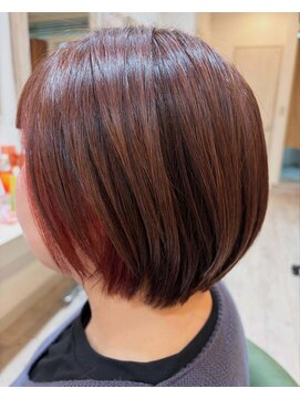 ピアリ オカモト(Peri okamoto) 子育て世代に人気のショートボブ