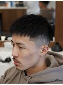 ミドルスキンフェードクロップスタイル