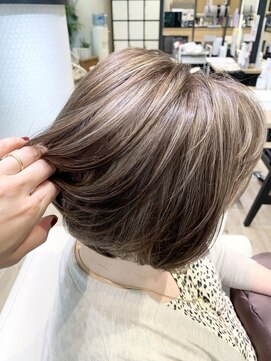 ジュイール(jouir) 白髪ぼかしハイライトカラー[30代40代]