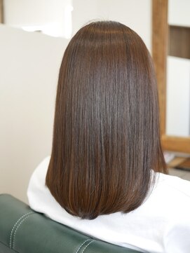 エルア 辻堂(LR.) 大人ハイライト/シークレットハイライト/抜け感ベージュショート