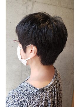 アバンス 西荻窪店(AVANCE) 耳まわりすっきりショート