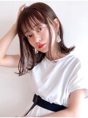 Say.ミディアムグレージュ前髪切りっぱなしボブイヤリングカラー