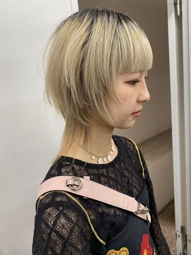 ココ 原宿(KOKO) □＃顔まわりレイヤー＃レイヤーカット#ウルフ