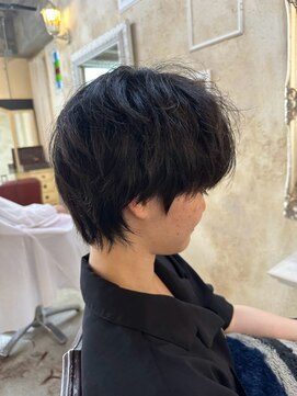 アトリエ エス atelier es HAIRDESIGN 簡単スタイリング/すっきりショート/ナチュラルマッシュ/ウルフ