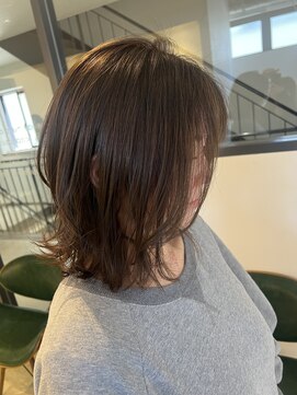 フィゼル 福島店(fizelle) レイヤーベージュいけもとみお