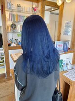 ギャラクシー ヘアードレッサーズ(galaxy hairdressers)&nbsp;ブリーチ１回イルミナカラーネイビー