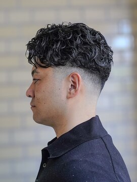 ダウバーバーショップ(DAU BARBER SHOP) ローフェードパーマ