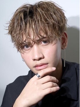 ハイプ 三宮(HYPE) <48>ツイスパ/スペインカール/ツイストパーマ/韓国/眉毛