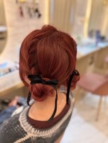 ヘアアレンジメント ボガスティーズ 溝の口店(Hair arrangement Vogusty's)&nbsp;ツイン団子/編み込み/推し活/イベント/卒業式