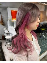 モモ(momo) 人気インナーカラー/イヤリングカラーピンク/ピンクブラウン渋谷
