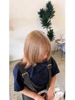 エクラヘアーズボウグループ(eclat hair’s BEAU group)&nbsp;ミルクティーベージュ