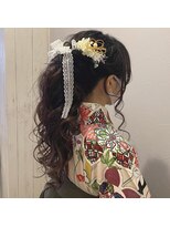 大人緩めポニー