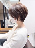 絶壁解消×くびれ×30代40代50代×前髪長め大人ショートボブ永