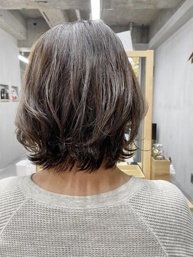 ヴィア(via) パーマで作る外ハネボブ