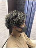 ツイストスパイラルパーマ×メッシュ