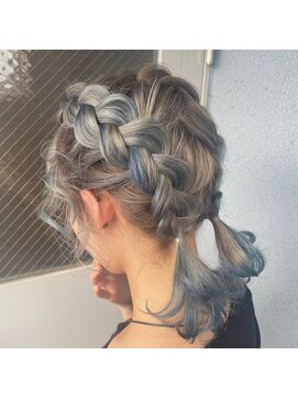 ヘアーサロン クスキ(hair salon KUSUKI) ☆アイスブルー☆