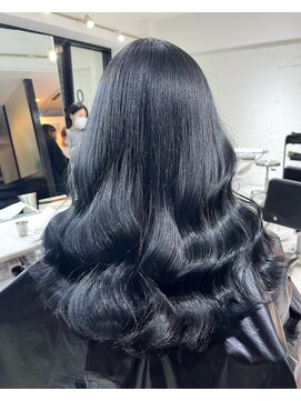 ブレンド 渋谷(BLend) グレージュマチルダボブインナーグレージュ 前髪ブルーブラック