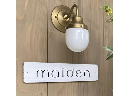 メイデン(maiden)の写真
