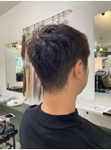 短髪ツーブロック刈り上げ