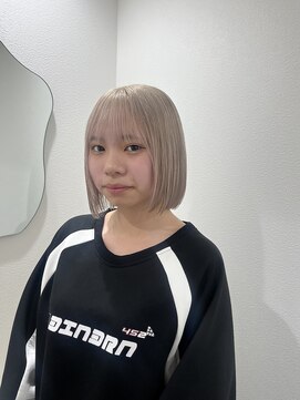 モニカ 栄店(MONIQA) ミルクティーベージュ