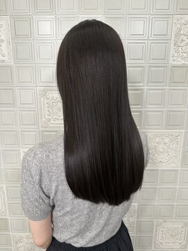 ヘンリエッタ 自由ヶ丘(Henrietta) ダークグレージュ