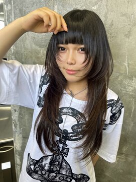 キング 心斎橋店(K!ng) ハイライトカラーミルクティーベージュレイヤーカット